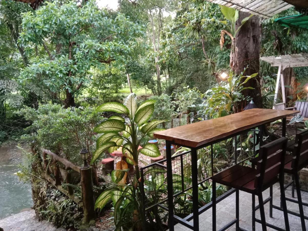 Tree Tops River Huts Khao Sok National Park المظهر الخارجي الصورة